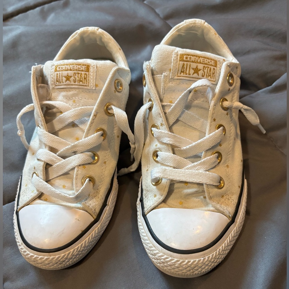 Converse Kids White and Gold Star ⭐️ Sneakers